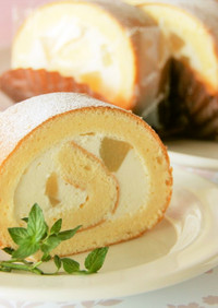 シフォンロールケーキ（白桃）