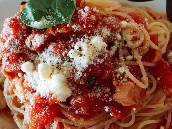 夏バテにも○トマト缶でさっぱり冷製パスタ