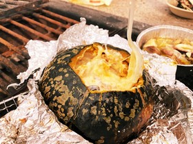 BBQで、カボチャの丸ごとホイル焼き