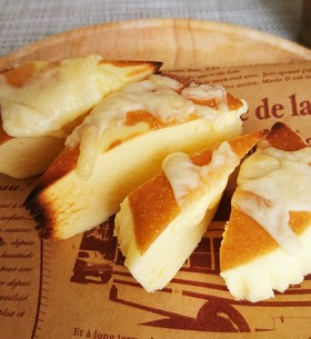 チーズ蒸しケーキのチーズトースト♪