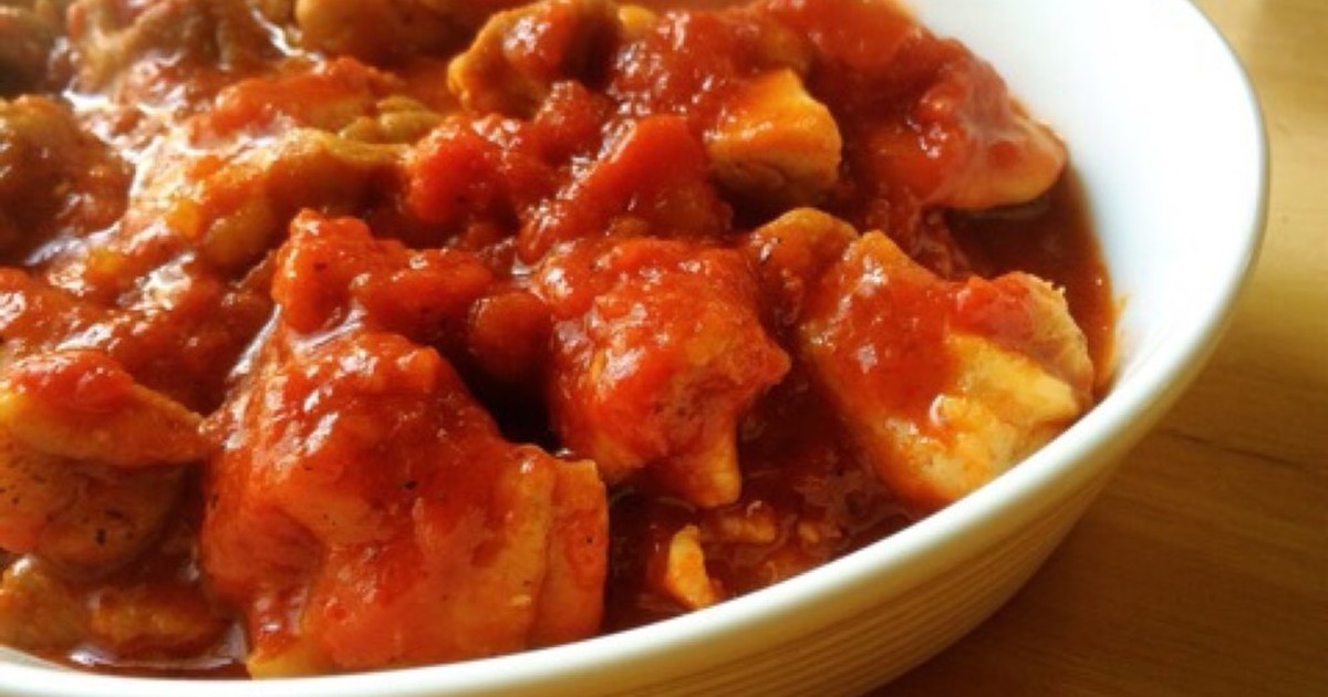 トマト缶で簡単 鶏もも肉のトマト煮 レシピ 作り方 By 元料理人の時短レシピ クックパッド 簡単おいしいみんなのレシピが360万品