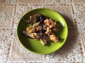 ナスとひき肉の味噌炒め