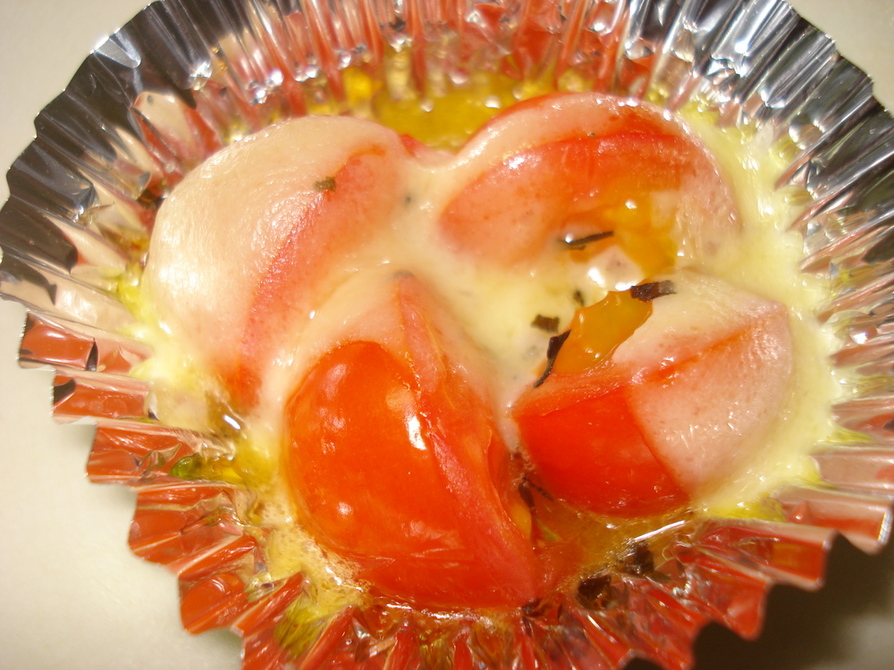 お弁当にあと一品☆ミニトマトのチーズ焼きの画像