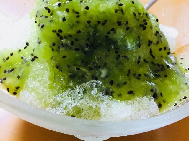 簡単キウイのかき氷 レシピ 作り方 By ロミカオ クックパッド