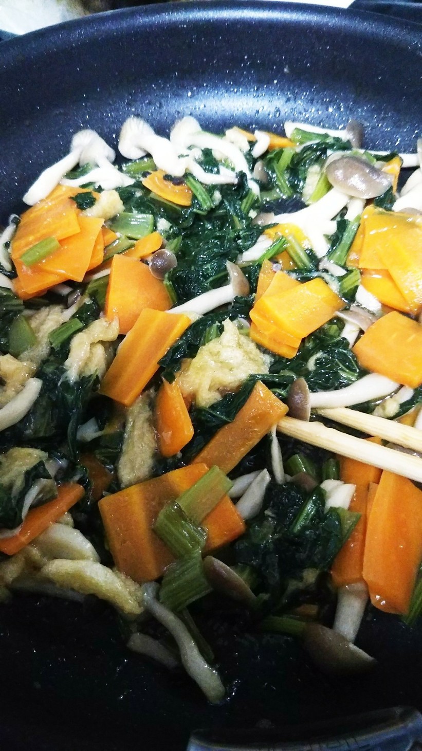 親子で食べる☆小松菜と松山揚げの煮浸しの画像