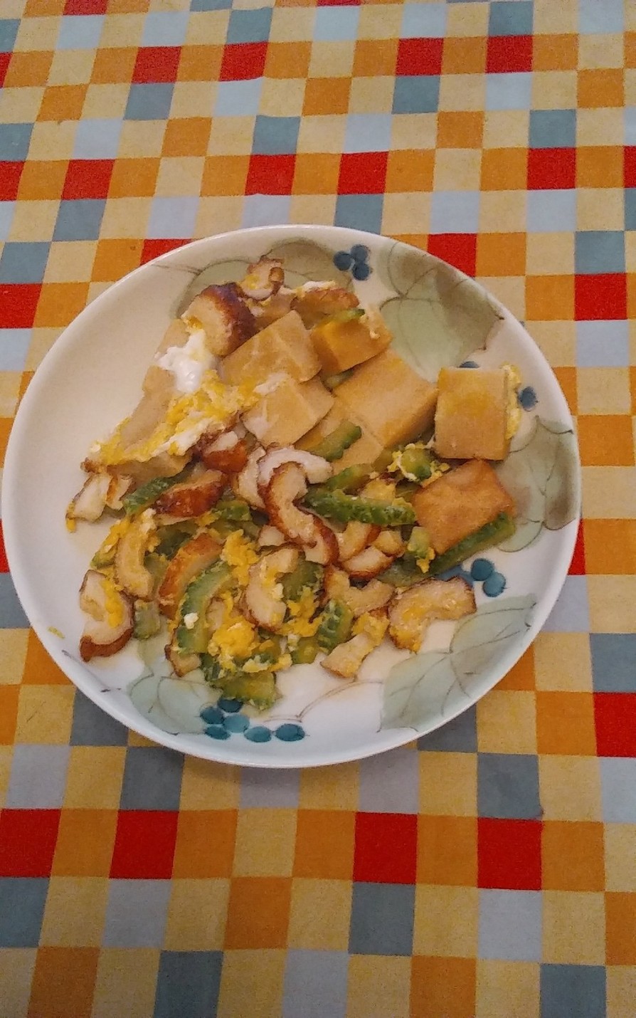 高野豆腐とゴーヤの卵とじの画像