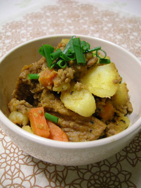 厚揚げそぼろじゃが・和風カレー味