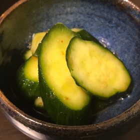 簡単!時短!キムチできゅうりの浅漬け