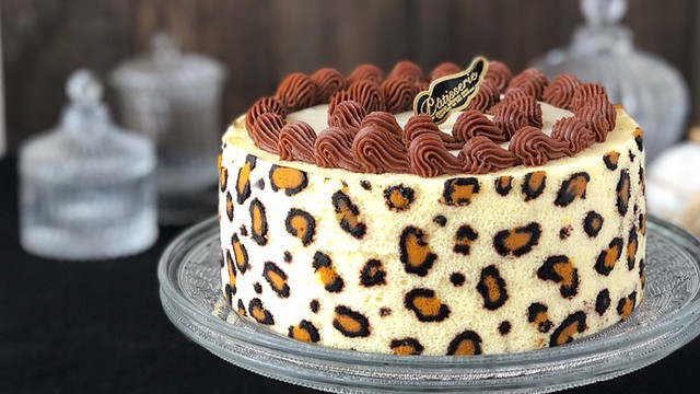大人可愛い ヒョウ柄のムースケーキ レシピ 作り方 By ピポポタマス クックパッド