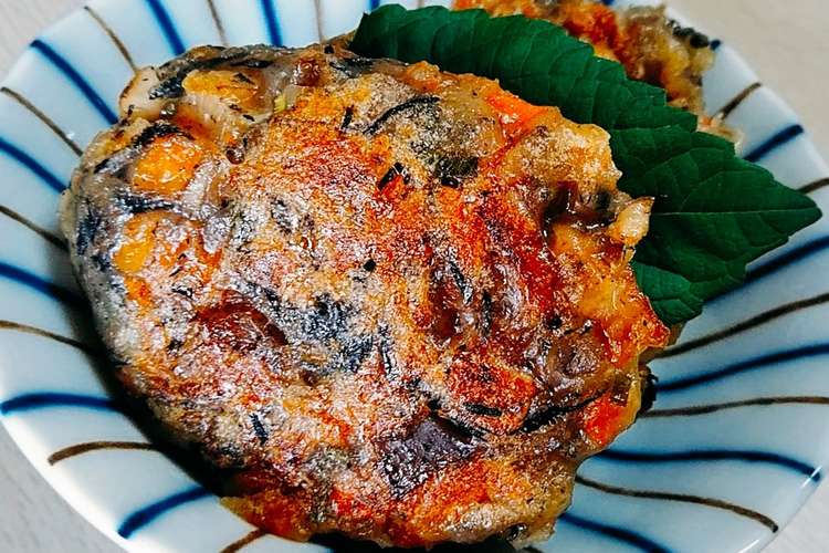 ひじきの煮物リメイク もちもちひじき餅 レシピ 作り方 By Gusshi クックパッド 簡単おいしいみんなのレシピが356万品