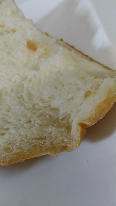 残った粉ミルクで食パンの写真