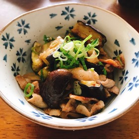 茄子と豚バラの中華炒め