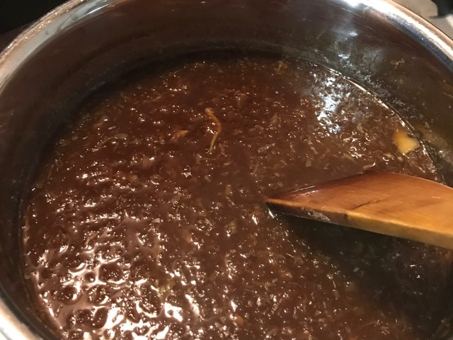 すりおろしリンゴでとろーり焼肉のたれ レシピ 作り方 By けんけんけけけ クックパッド 簡単おいしいみんなのレシピが374万品