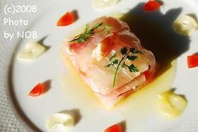 鯛のカルパッチョ ミルフィーユ仕立て