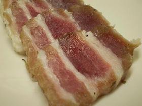 ハーブ香る自家製パンチェッタ♪