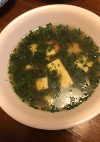 モロヘイヤと豆腐のスープ