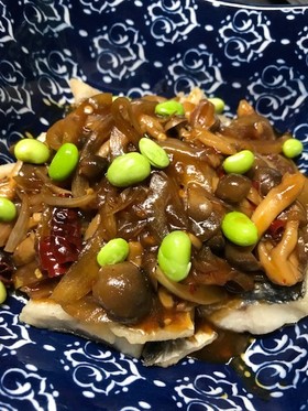 ツバスのピリ辛野菜あんかけ