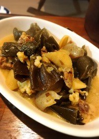 【昆布大量消費】牛すじと昆布の土手煮