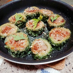ゴーヤの肉詰め★