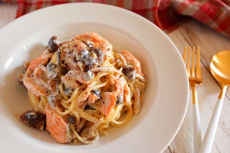 簡単 鮭ときのこの豆乳クリームパスタ レシピ 作り方 By Ryogo クックパッド 簡単おいしいみんなのレシピが366万品