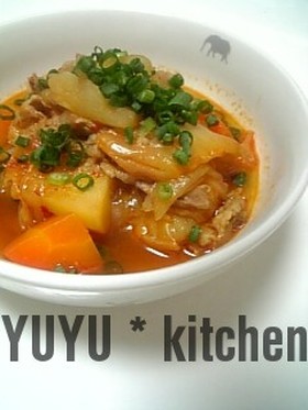 簡単にできる♪豚キムチ肉じゃが