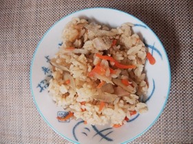 ☆鶏ゴボウの炊き込みご飯☆