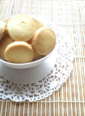 米粉のクッキーほんのりミルク味