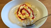 チーズでとろふわ!スクランブルエッグ丼の写真