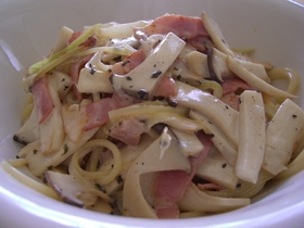キノコ&ベーコンのクリーム✿パスタ