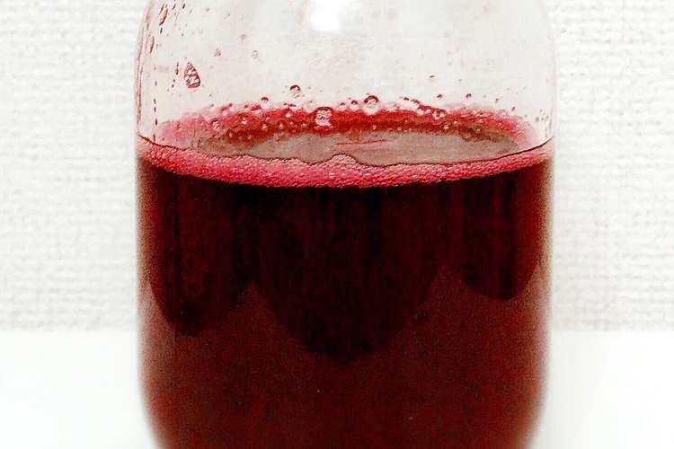 こっくり甘い 赤紫蘇シロップ レシピ 作り方 By あゆちゃんねる クックパッド 簡単おいしいみんなのレシピが351万品