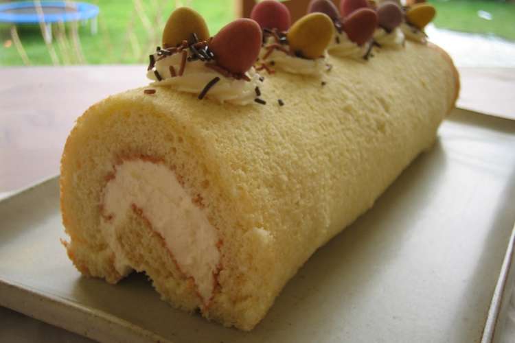 ハッピーイースター ロールケーキ レシピ 作り方 By Cookmum クックパッド