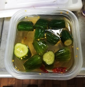 パリパリ美味しい、きゅうりの塩ピクルス