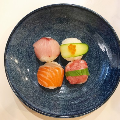 手まり寿司の写真