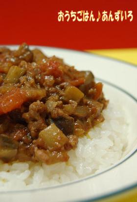 フライパンひとつでパパっと挽肉なすカレー