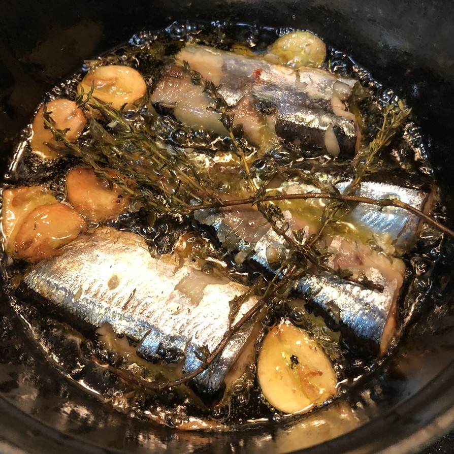 ストウブ鍋で作る秋刀魚のオリーブ油揚げ煮の画像