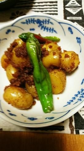ひき肉と小粒じゃがいもの炒め煮