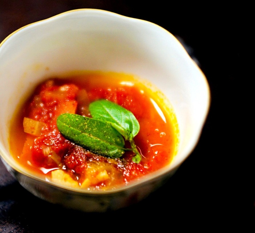 煮干しダシで簡単本格トマトスープ！裏技の画像