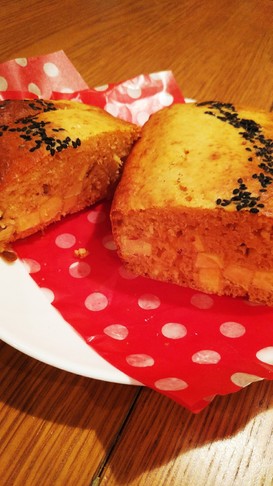 サツマイモのみそパウンドケーキ