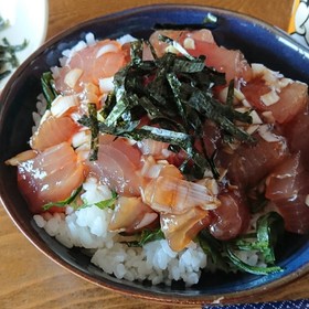 煮卵で使った残りの汁☆簡単まぐろ漬け丼