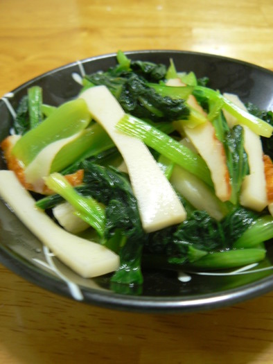 小松菜とかまぼこの辛子和えの写真