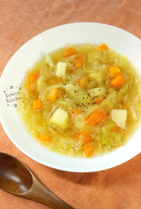 満腹ヘルシー＊野菜を食べるコンソメスープ