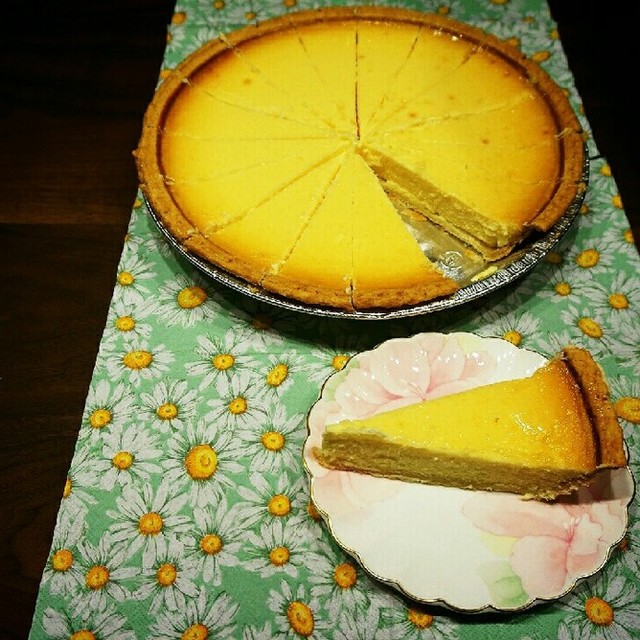 トリプルチーズタルト切り方 レシピ 作り方 By Makiコス クックパッド 簡単おいしいみんなのレシピが356万品