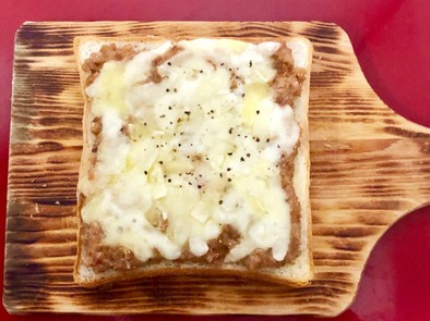 ご飯よりパン！納豆トーストの写真