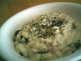 簡単♪残ったご飯でミルクチーズリゾット