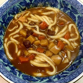 めんつゆ&レトルトカレーでカレーうどん