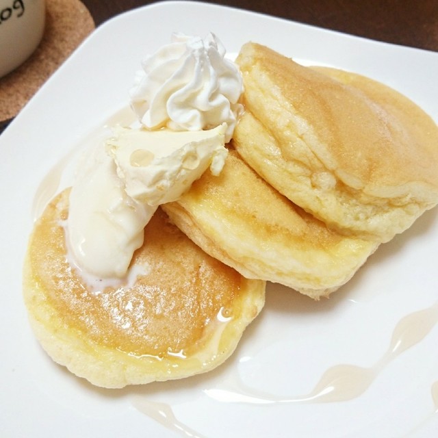 フライパンで ふわふわスフレパンケーキ レシピ 作り方 By Lamula クックパッド 簡単おいしいみんなのレシピが355万品