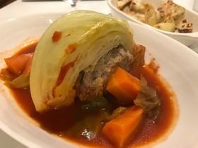 巻かないロールキャベツトマト煮込み