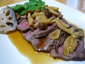 牛モモ肉のオーブン焼き 和風きのこソース