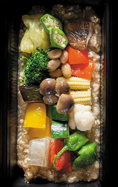 低糖質｜15種類野菜の鶏そぼろダシの写真