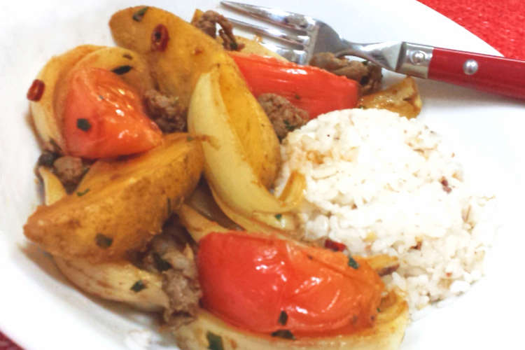 ペルー料理 ロモ サルタード レシピ 作り方 By 渡部アキ クックパッド 簡単おいしいみんなのレシピが352万品